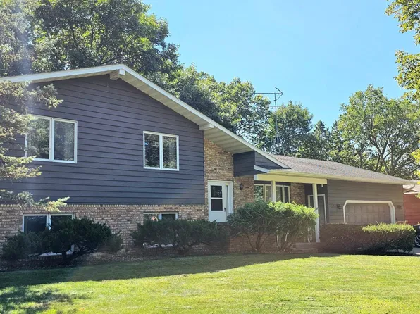 1928 Linda Ln, Saint Cloud, MN 56301