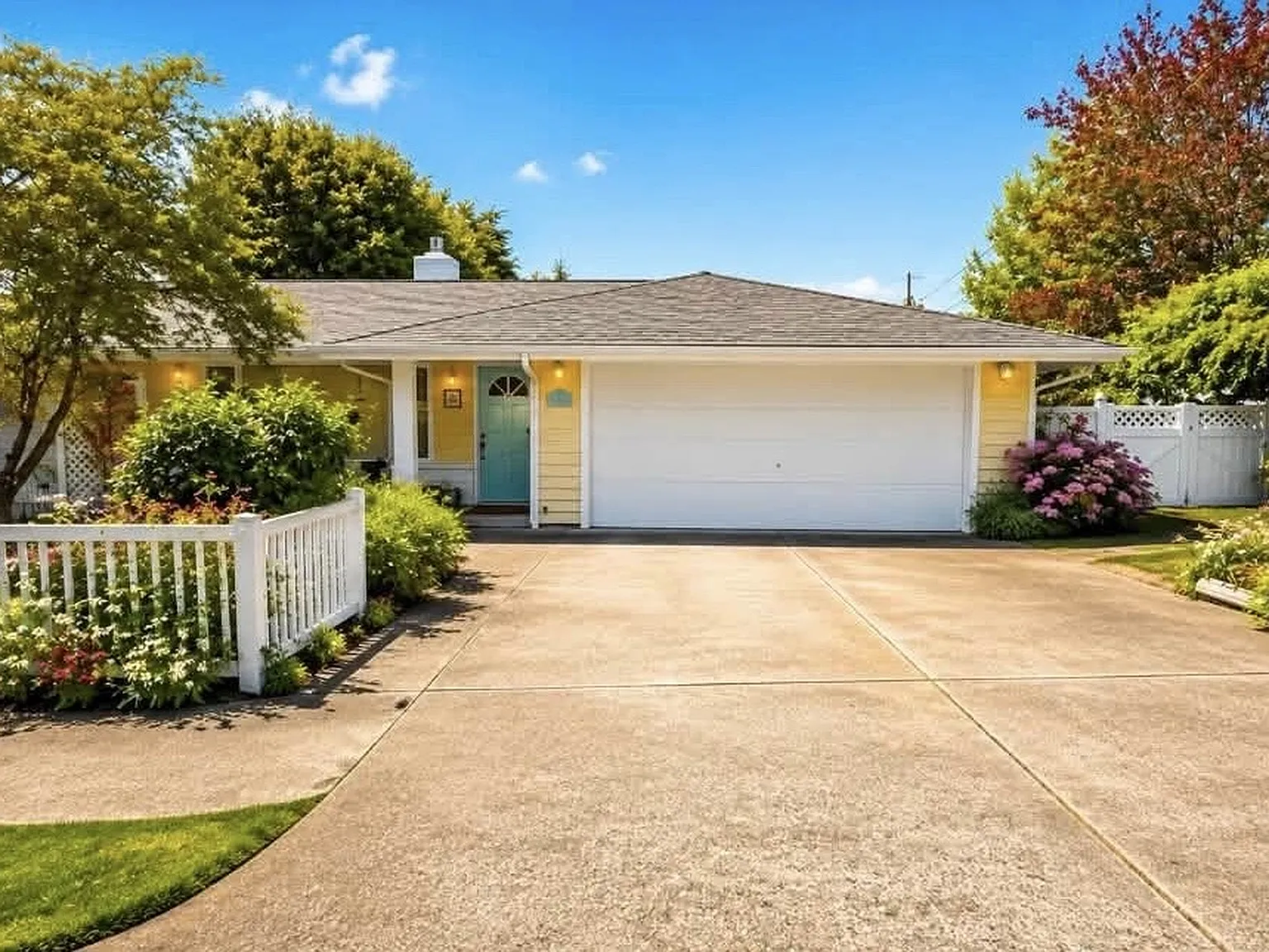 3 bed, 1464 sqft, $3,200 — Photo 1