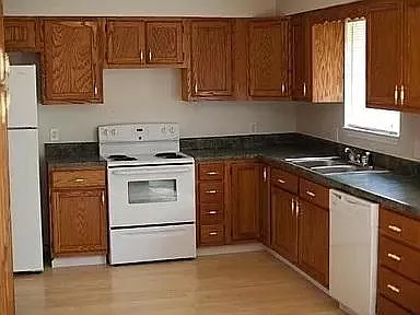 341 Cumberland Dr — Photo 4