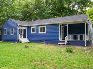 246 Agnes St, Port Ewen, NY 12466