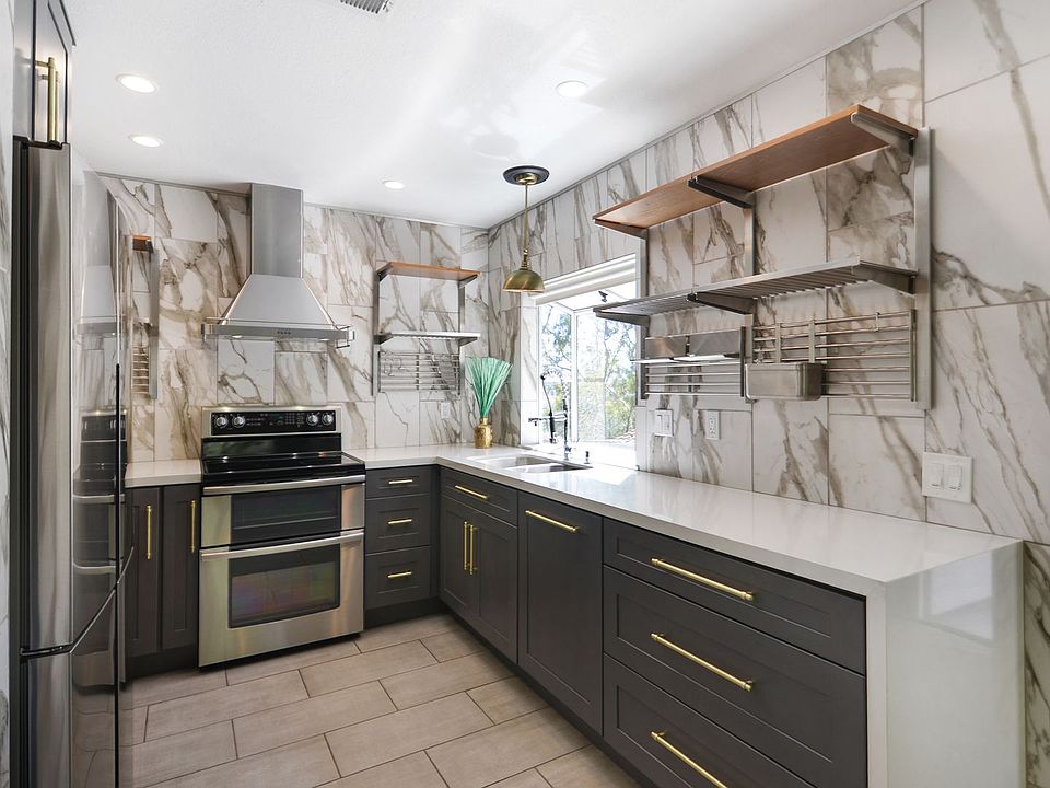 1st image of 18 Corniche Dr Unit H