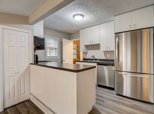 7310 N Granville Rd, Milwaukee, WI 53224