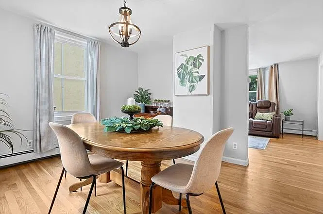 2 bed, 1105 sqft, $3,000 — Photo 4