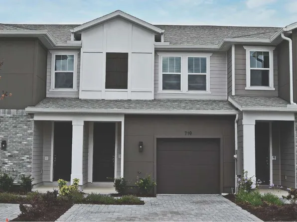719 Southern Edge Way, Sanford, FL