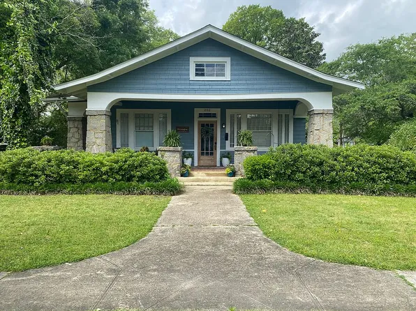 202 S Elm St, Dublin, GA 31021