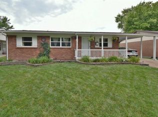 540 Patterson Ln, Florissant, MO 63031