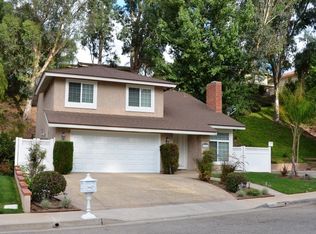 1064 Corbett Ln, Simi Valley, CA 93065