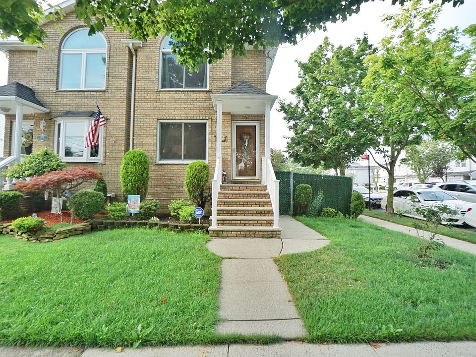 1st image of 306 Malvine Ave