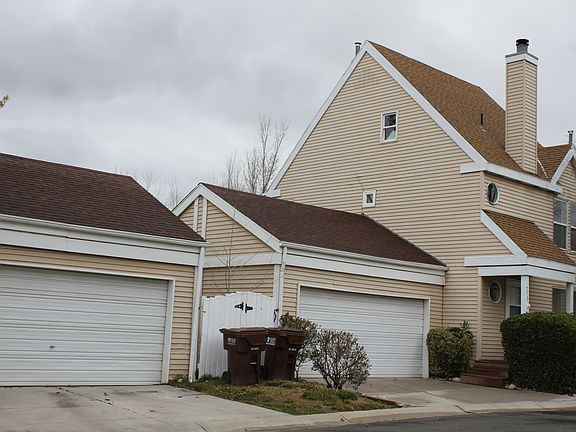 2nd image of 775 E Gables Ln