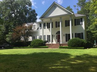 11022 Windam Hill Rd, Glen Allen, VA 23059