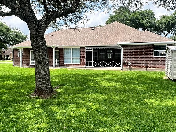 5th image of 2902 Turtle Creek Dr