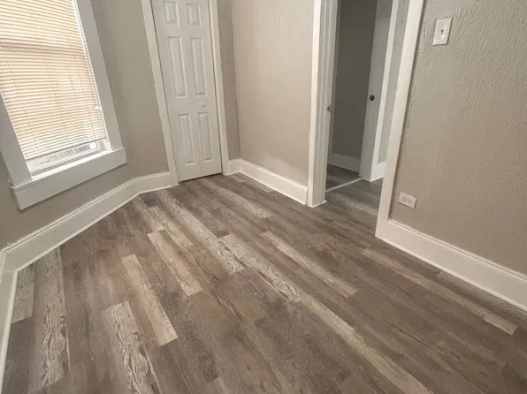 Updated 3-Bedroom Second-Floor Apartment reduced Move In Fee, 6417 S Evans Ave, Chicago, IL 60637