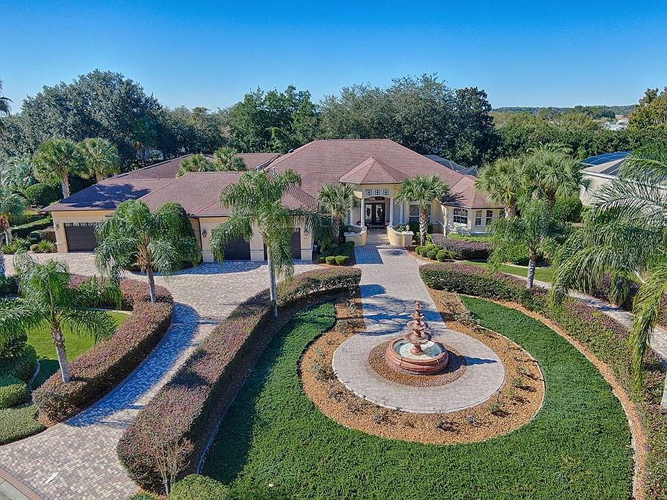 1st image of 2917 Larranaga Dr