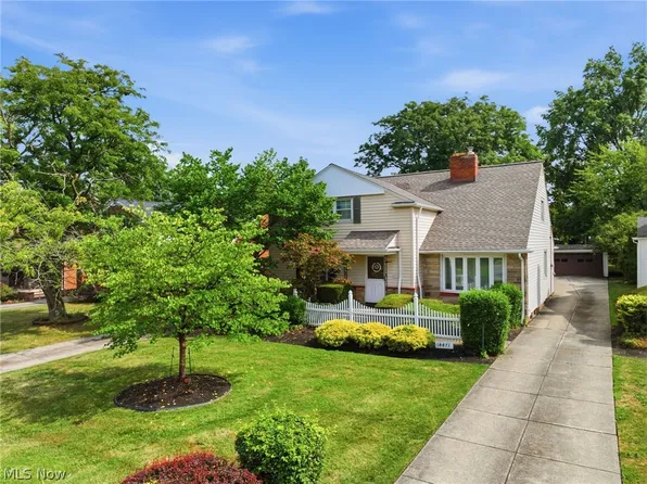 14471 Washington Blvd, University Heights, OH 44118