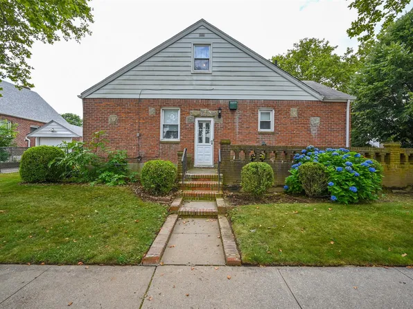 82-03 247 Street, Bellerose, NY 11426
