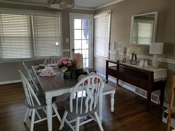 Dining Room 2