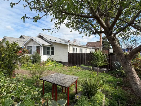 2002 marin Street, Vallejo, CA 94590