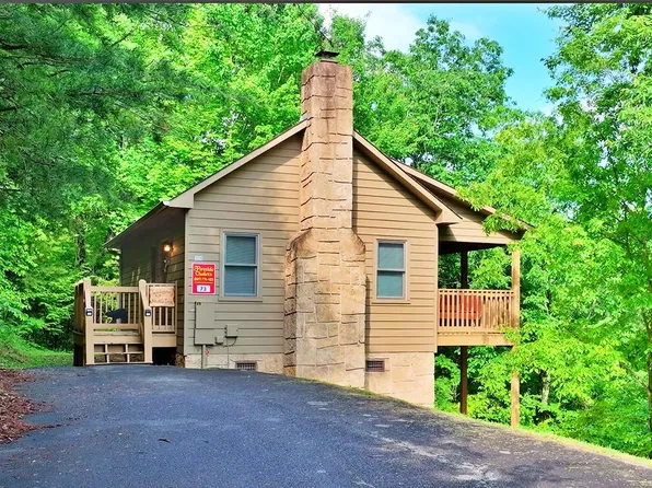 4126 Rosencrans Ln, Sevierville, TN 37862