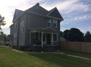 109 W 2nd St, Mineral, IL 61344