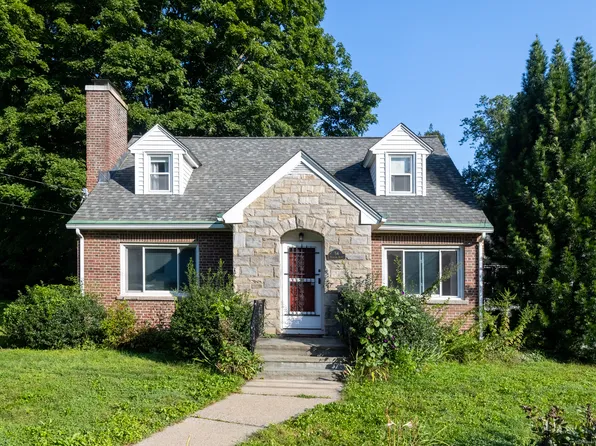 54 Overlook Avenue, Waterbury, CT 06708