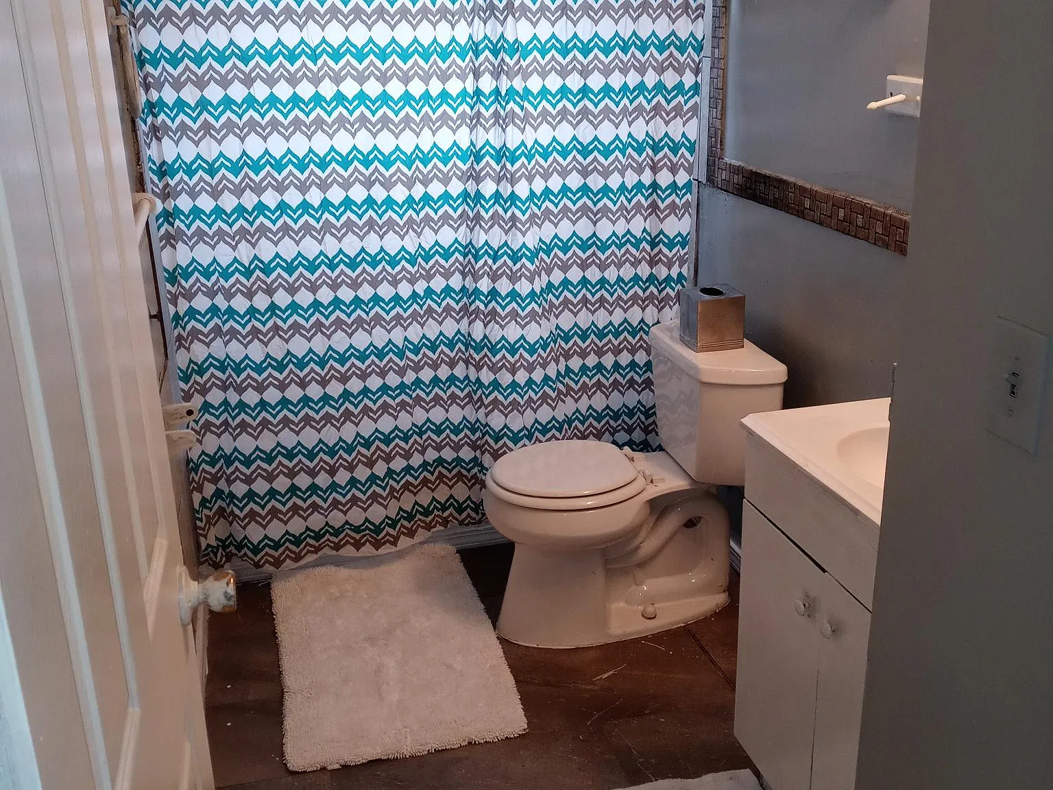 3 bed, 934 sqft, $1,200 — Photo 4