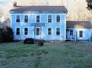 87 Main St, Wales, MA 01081