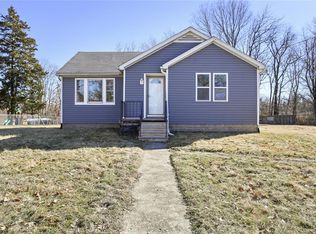 906 Edwards St, Collinsville, IL