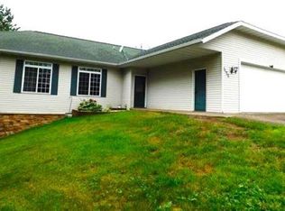 1125 N 3rd Ave, Proctor, MN 55810