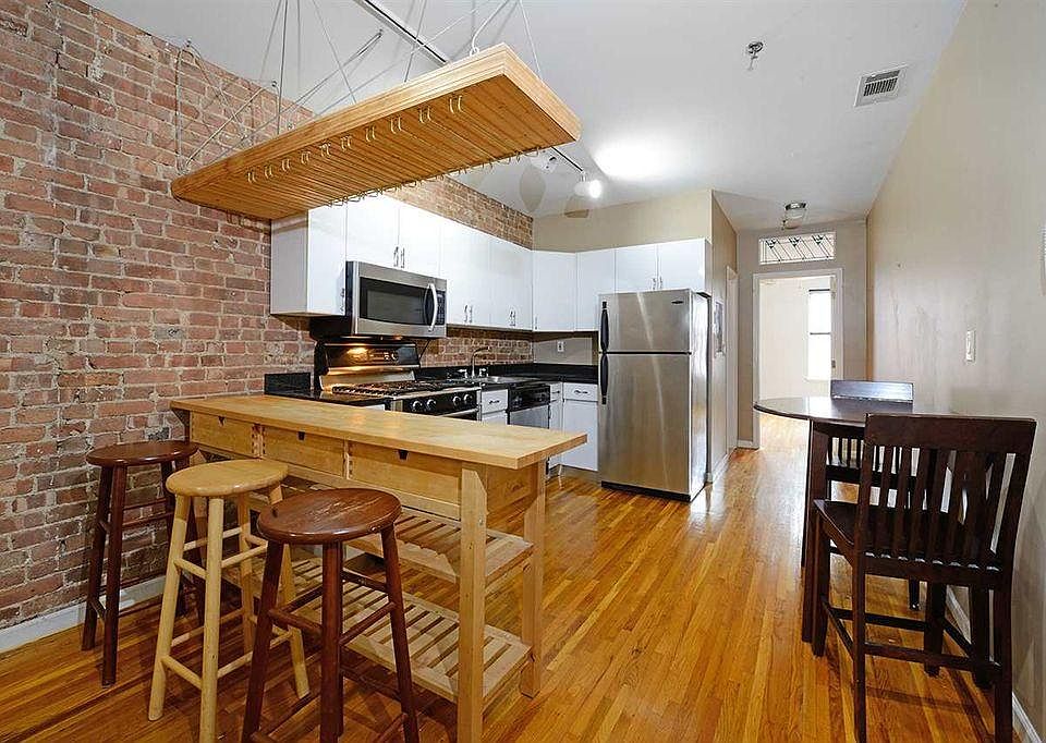 Kitchen w/ custom build wine rack