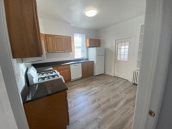 2nd image of 42 Chase Ave Floor 1
