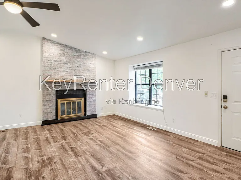 9 S Moline St — Photo 4