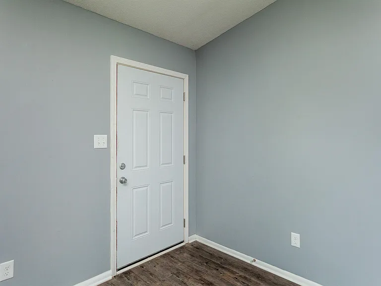 1309 Sportsman Trl — Photo 6