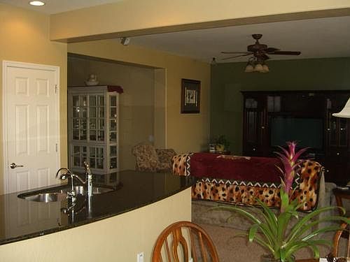 4th image of 1457 S 167th Dr