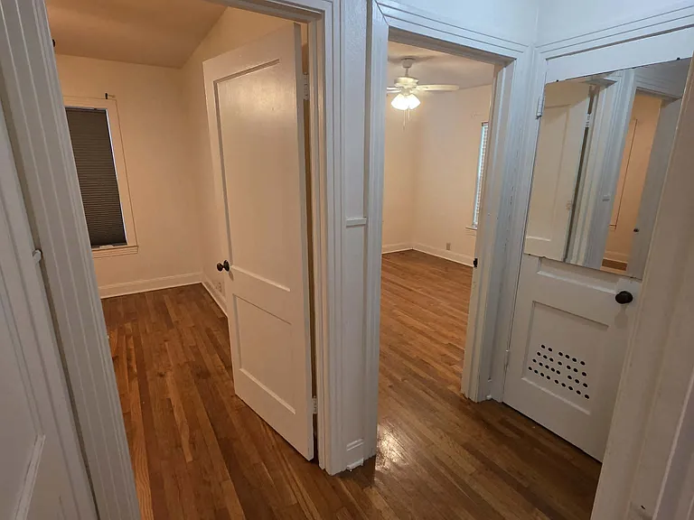 1503 Arcadia Ave — Photo 2