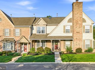 221 Cambridge Cir #113, Kennett Square, PA 19348