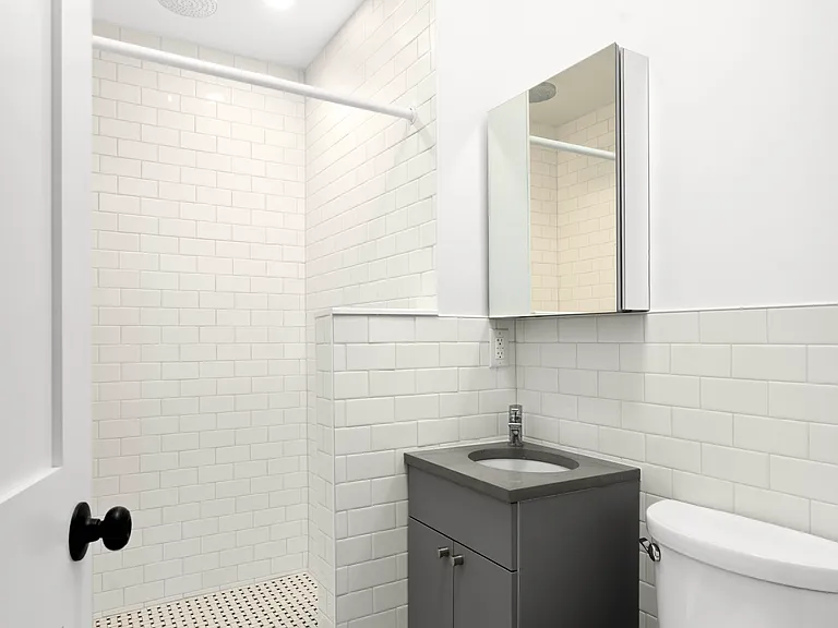 183 Van Dyke St #1 — Photo 11