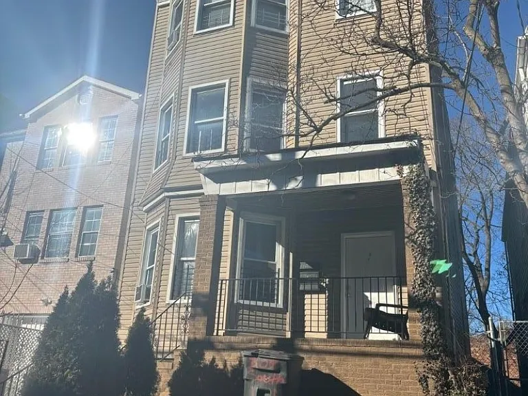 309 S 11th St #2 — Photo 3