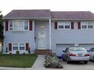 15 Boulevard S, Keyport, NJ 07735