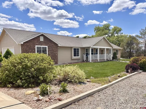 1675 P Road, Loma, CO 81524