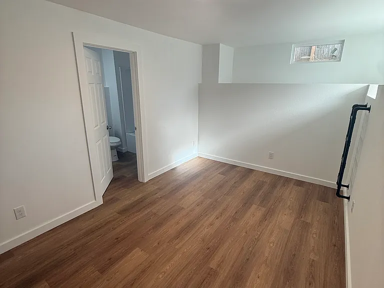 8805 NE Brazee St #B — Photo 8