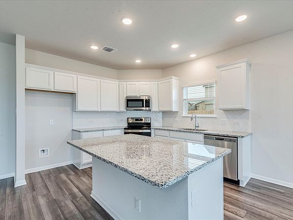 5th image of 8716 Glade Dr