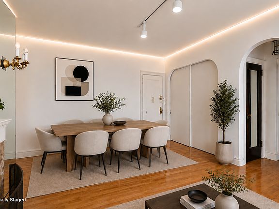 3rd image of 210 6th Ave APT 5B