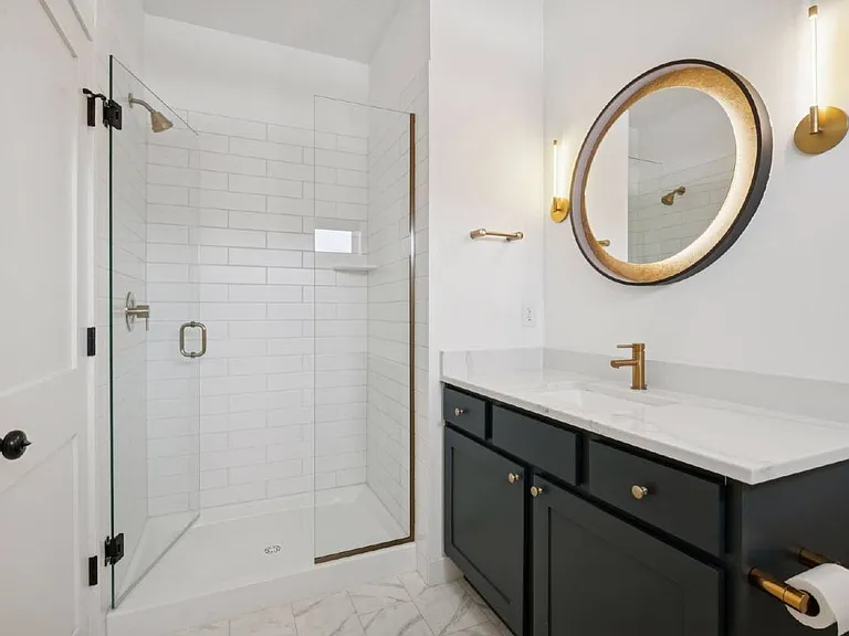 18305 Dove Ct — Photo 9