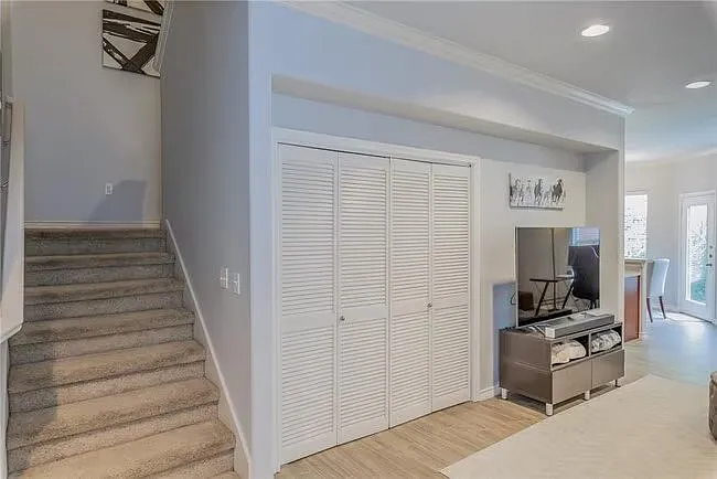 12205 Abbey Glen Ln — Photo 8