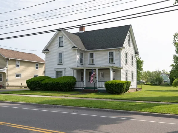 47 Main St, Dansville, NY 14437