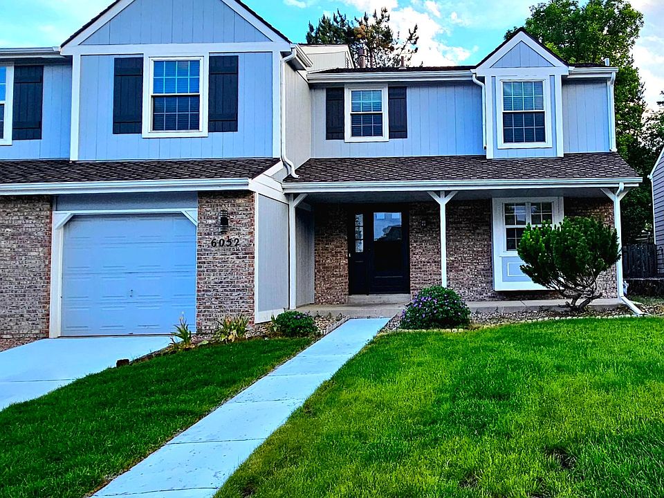 House with front yard