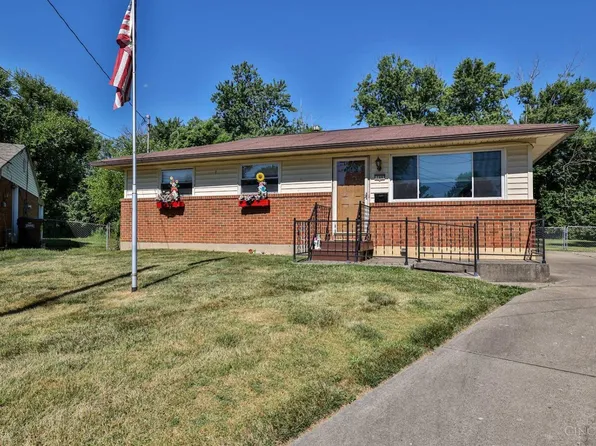 798 Hinton Pl, Cincinnati, OH 45240