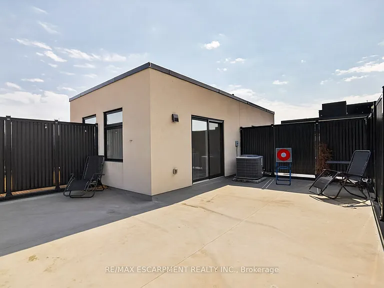 1121 Cooke Blvd #32 — Photo 40