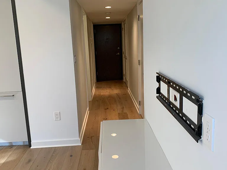 129 W St NW #101 — Photo 13