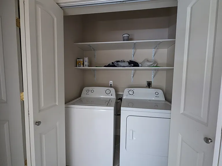 302 Lake Bay Loop SE — Photo 18